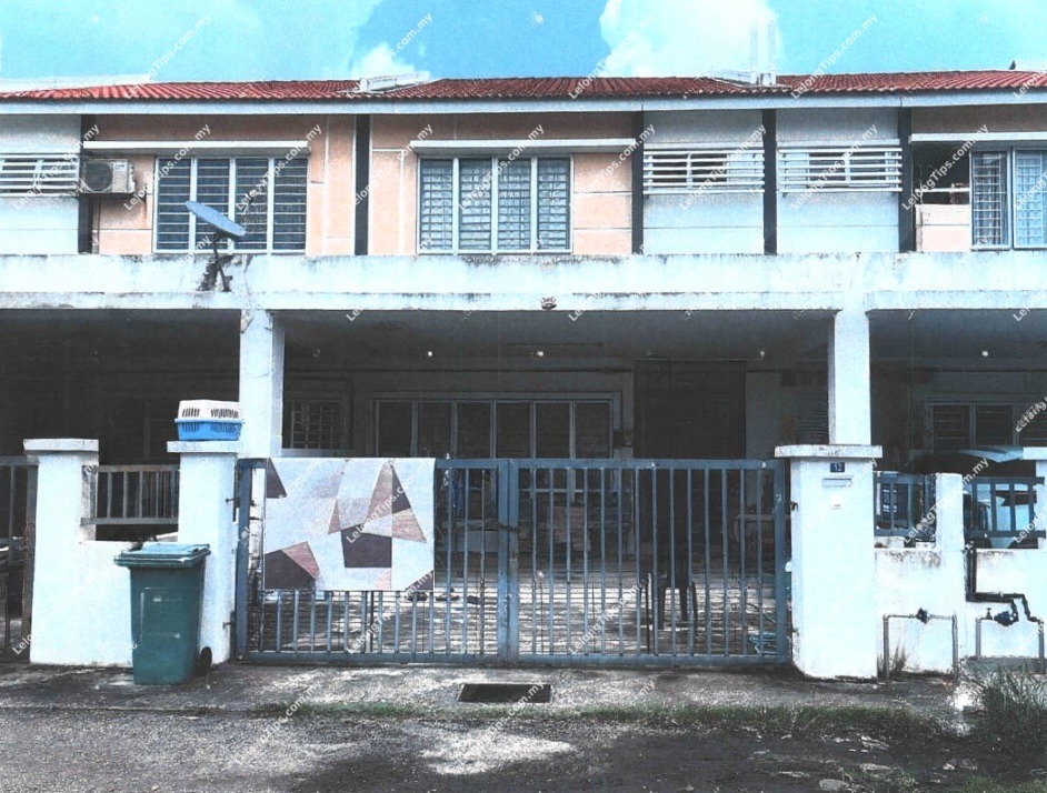 2 Storey Terrace House in Selangor - No. 12, Jalan Rinching 6/5G, Seksyen 6, Bandar Rinching, 43500 Semenyih, Selangor