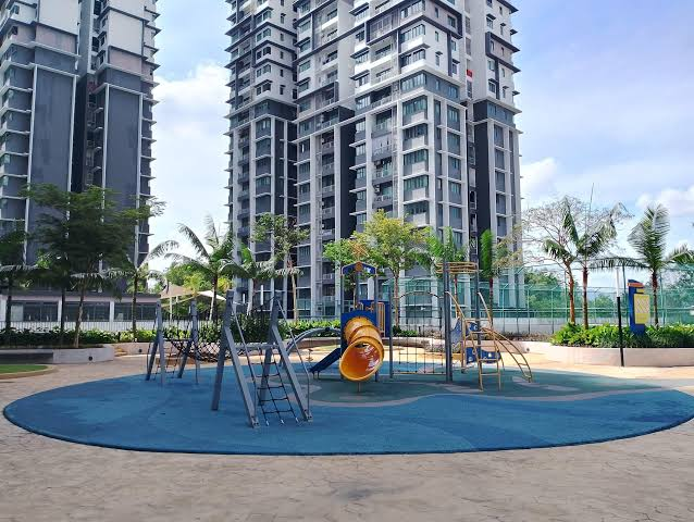 Apartment in Selangor - Unit No. A-21-07, Residensi Palmera, Laman Puteri 3, Bandar Puteri, Bangi, 43000 Kajang, Selangor