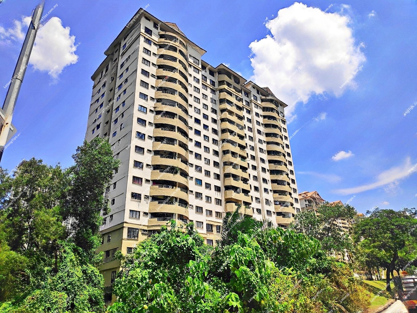 Apartment in Kuala Lumpur - Unit No. D-07-09, Block D, Anjung Hijau Apartment (Greenfields), Jalan Jalil Perkasa 1 (Formerly Jalan 1/115B), 57000 Bukit Jalil, Kuala Lumpur image 2