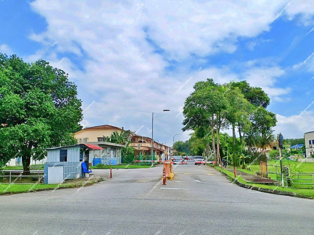 2 Storey Terrace House in Selangor - No. 20, Jalan Sungai Merbau 32/84, Kemuning Greenville, 40460 Shah Alam, Selangor image 2