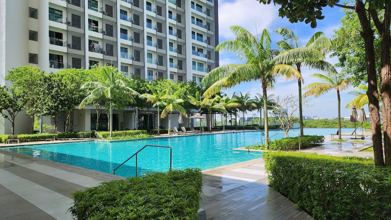 SOHO in Selangor - Unit No. A-23-12, Block A, Jalan Teknokrat 6, Cybersquare, Cyber 5, 63000 Cyberjaya, Selangor