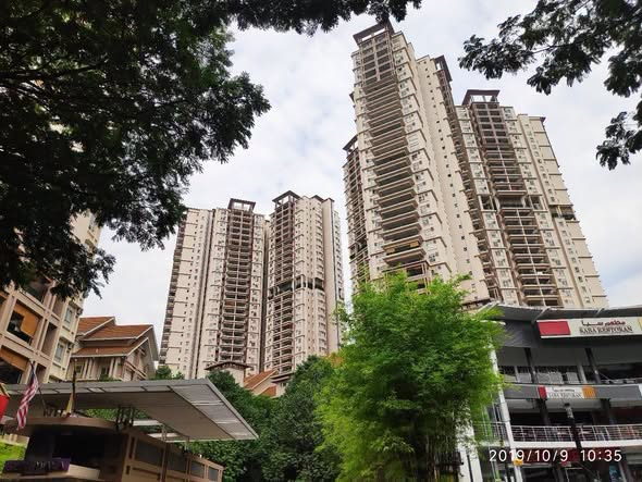 Duplex Penthouse in Kuala Lumpur - Unit No. D-21-04, 21st Floor, Block Savanna, Seri Maya, Jalan Jelatek, 54200, Kuala Lumpur