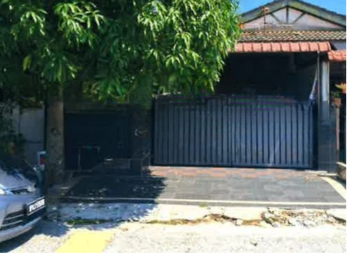 1 Storey Terrace House in Perak - No. 102, Persiaran Putra 5/2, Bandar Baru Putra, 31400 Ipoh, Perak