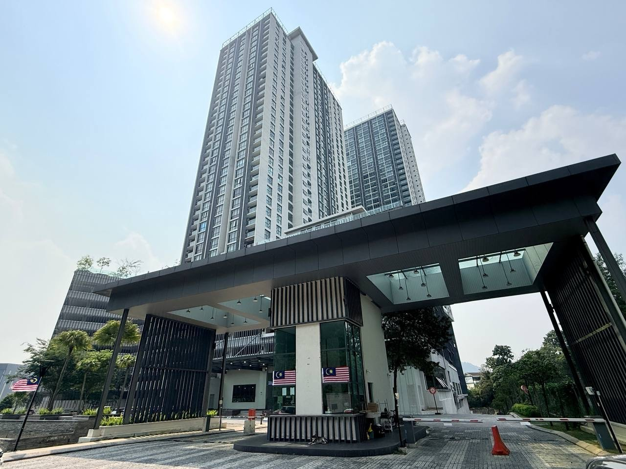 SOHO in Selangor - Unit No. A-8-16, Menara A ARC, Ampang Ukay, 68000 Ampang, Selangor
