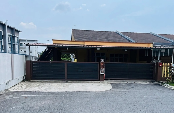 1 Storey Terrace House in Sarawak - Lot 19230, Lorong 2, D'Everglades 3, Off Jalan Stampin Baru, 93350 Kuching, Sarawak