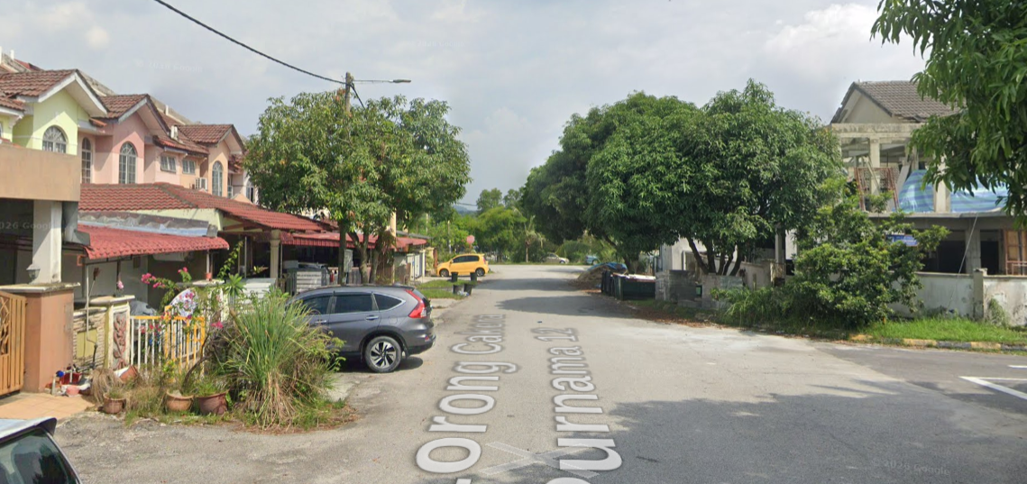 2 Storey Terrace House in Selangor - No. 17, Lorong Cakera Purnama 12/14, Seksyen 12, 42300 Bandar Puncak Alam, Selangor