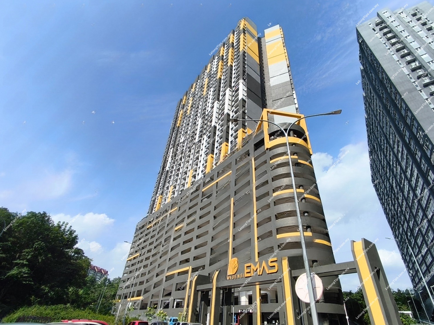 Service Apartment in Selangor - Unit No. A-35-06, Residensi Emas, Jalan Zamrud 2, Sungai Tangkas, 43000 Kajang, Selangor
