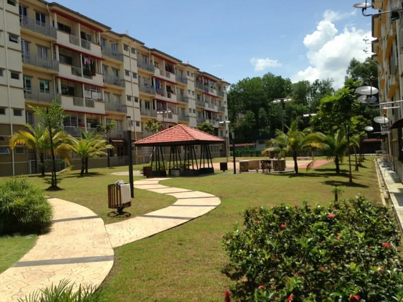 Apartment in Selangor - Unit No. N-1-02, Block N, Jalan Cheras Intan 9, Taman Cheras Intan, 43200 Cheras, Selangor