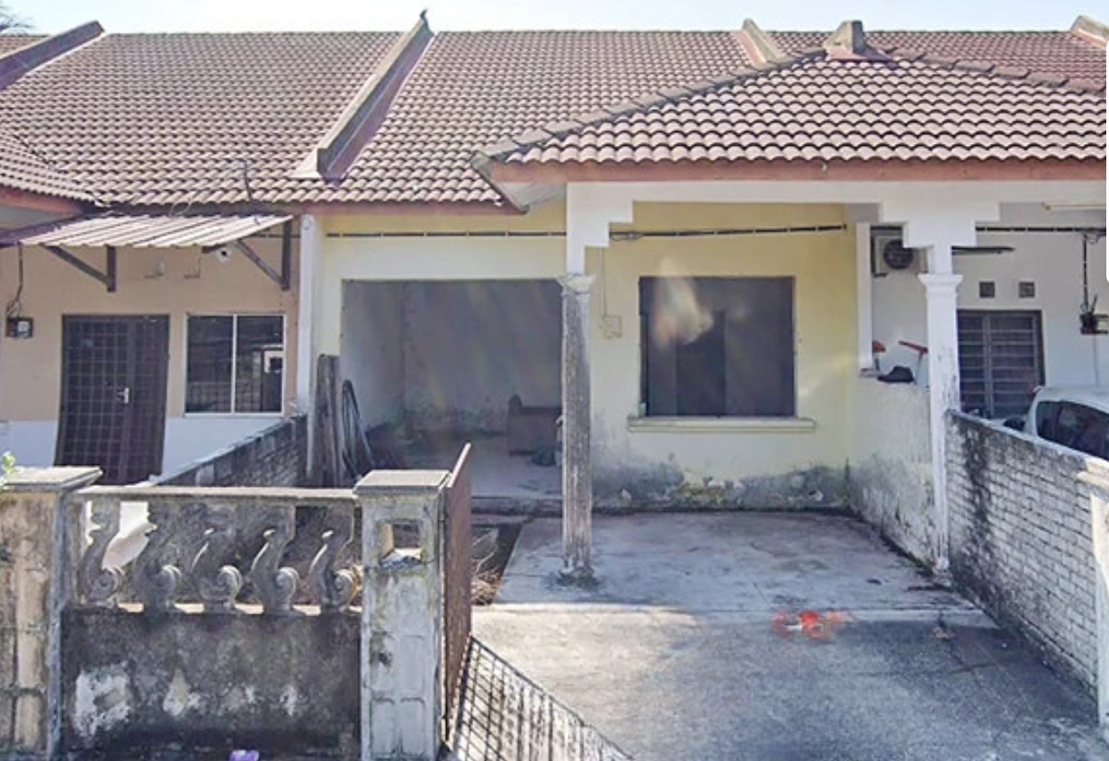 1 Storey Terrace House in Johor - No. 33, Taman Selesa Jaya, Kampung Parit Patah, 82000 Pontian, Johor