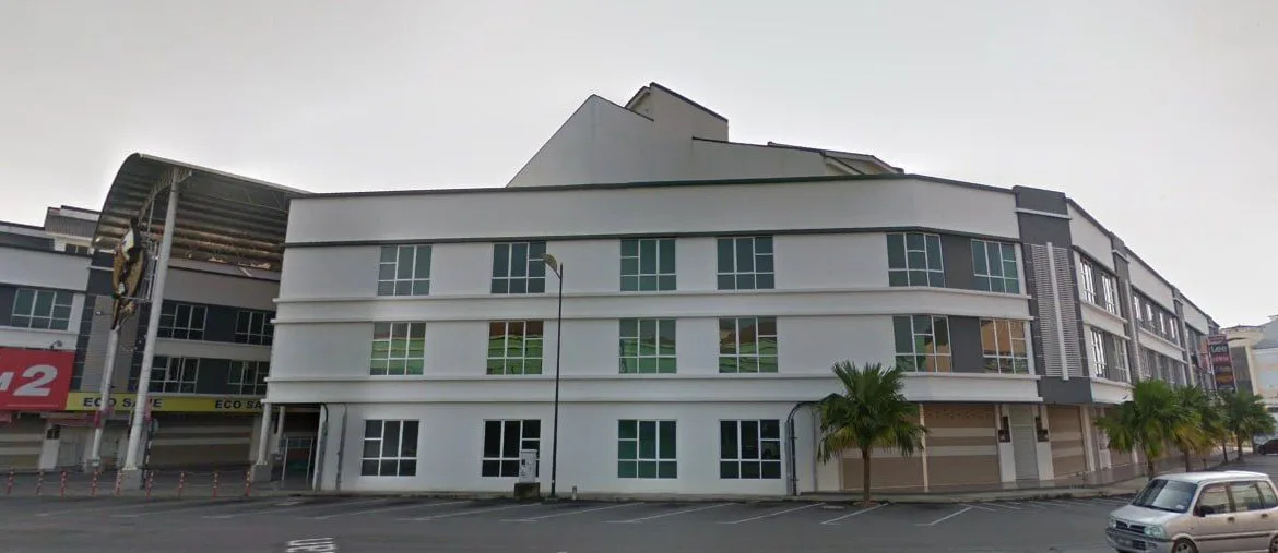 3 Storey Shop Office in Pahang - No. 2, Jalan Sudirman 8, 28000 Temerloh, Pahang