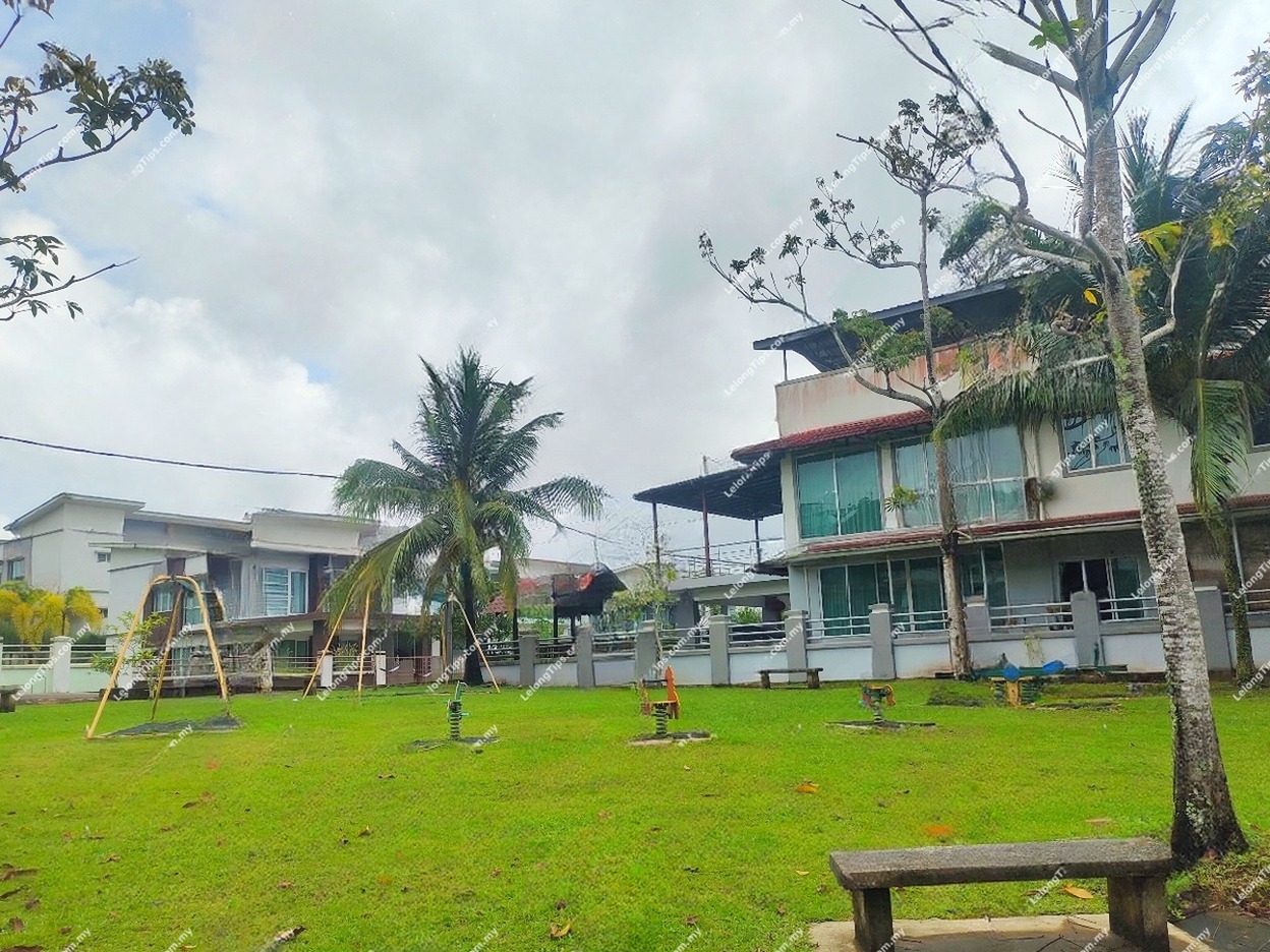 2 Storey Semi Detached House in Pahang - No. 8, Lorong IM 10/26, Taman Bukit Istana, Bandar Indera Mahkota, 25200 Kuantan, Pahang image 4