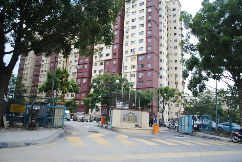Apartment in Kuala Lumpur - Unit No. B-06-21, Block B, Pangsapuri Cemara, Jalan Sri Permaisuri 3, Bandar Sri Permaisuri, 56000, Kuala Lumpur