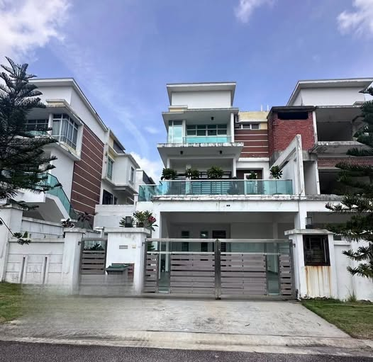 2 Storey Cluster House in Johor - No. 9, Jalan Kempas Utama 1/45, Taman Kempas Utama, 81300 Johor Bahru, Johor