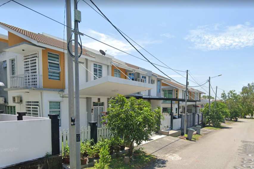 Town House in Melaka - No. 38, Jalan Puncak Kasa Heights 10, Taman Puncak Kasa Heights, 78000 Alor Gajah, Melaka