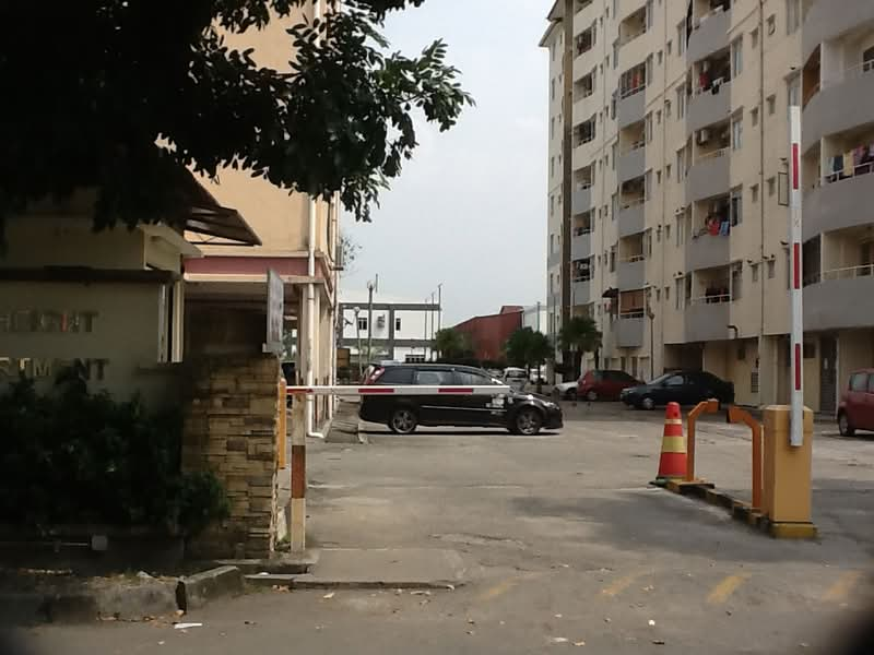Apartment in Selangor - Unit No. E-3-13A, Elite Apartments, Taman Mas, 47130 Puchong, Selangor