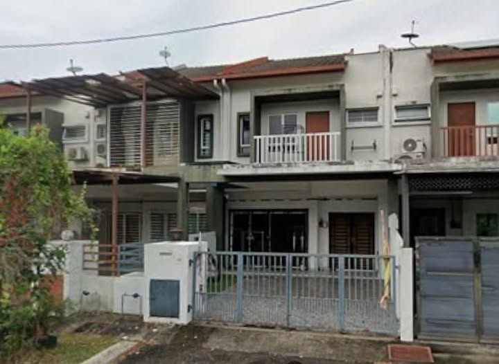 2 Storey Terrace House in Selangor - No. 4, Jalan SV 2/2, Taman Desa Seri Vista, 43900 Sepang, Selangor