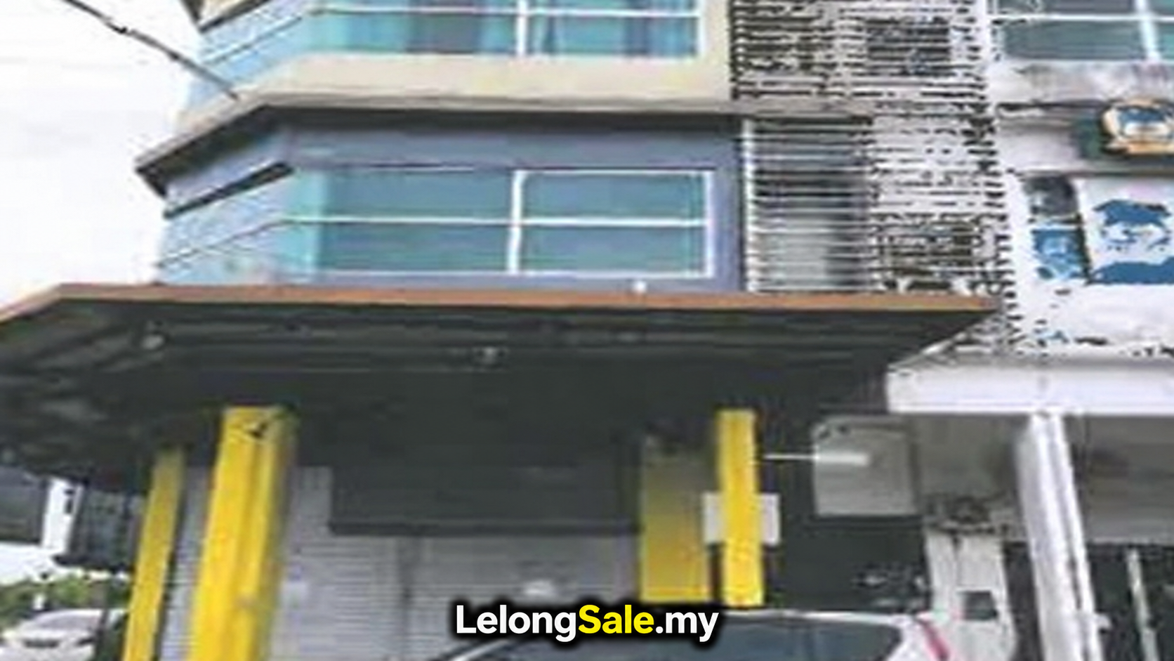 3 Storey Shop Lot ( Corner Lot) in Sarawak - No. Lot 1065, Lorong Poh Yew 4B, Off Jalan Upper Lanang, 96000 Sibu, Sarawak